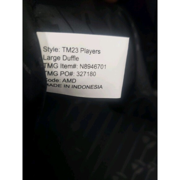 NEW TaylorMade Golf Players Large Duffle Bag Travel Gear Weekend Bag  FREE SHIP - Picture 6 of 9